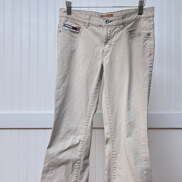 Tommy Jeans Junior's 5 Beige Bootcut Khakis Pants Low Rise Stretch Y2K Style - Picture 4 of 13
